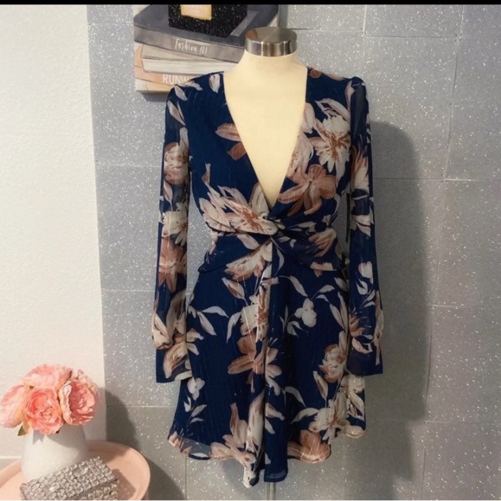 Lulu's Navy Floral Long Sleeve Dress